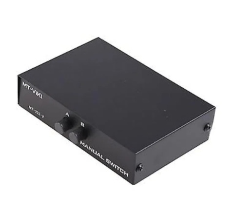 Przełącznik ręczny, switch DB9Pin RS232 Przełącznik ręczny, switch DB9Pin RS232